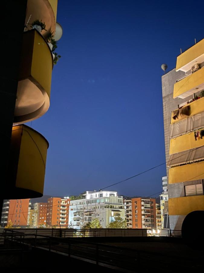 Condor Center Tirana Apartment Exteriör bild